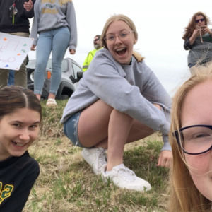 Meet your Posher, Olivia